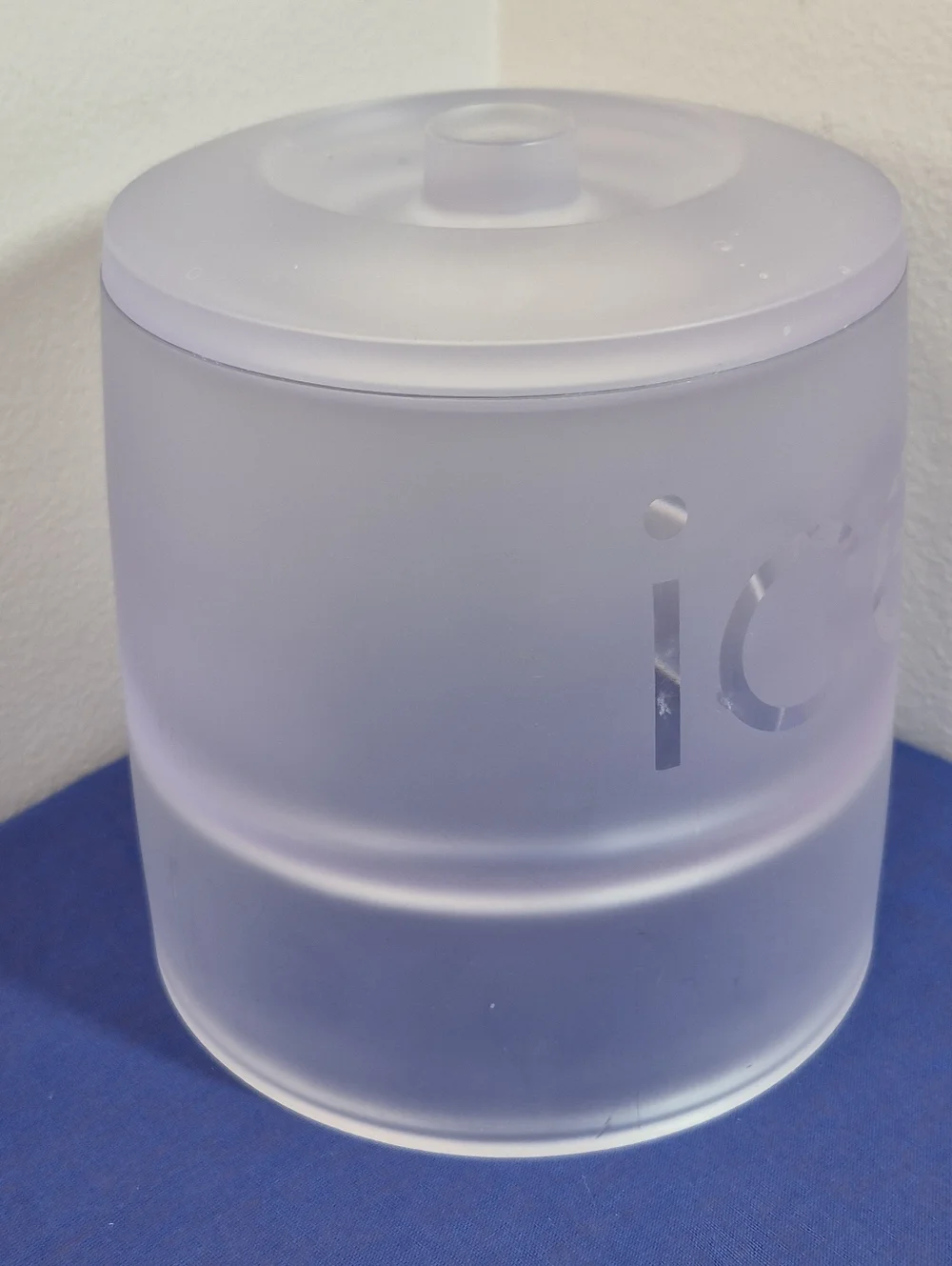 Rare Vintage Clear Frosted Thick Lucite Ice Bucket MCM
